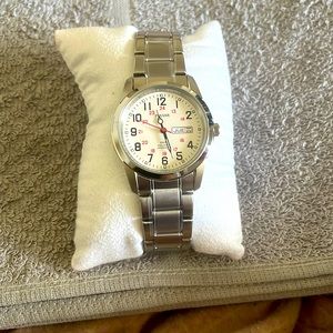 Brand new woman’s watch